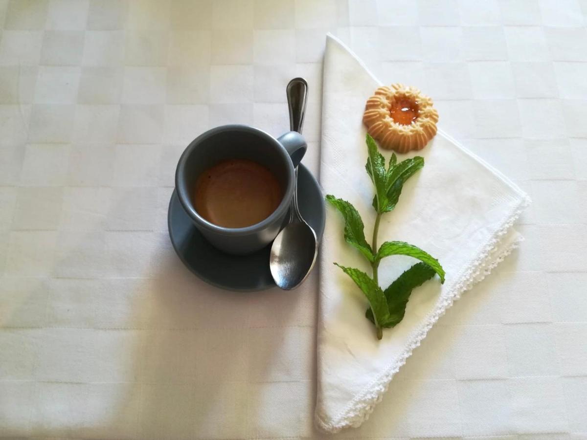 Bed and Breakfast A Casa Di Tati Civitanova Marche Exterior foto