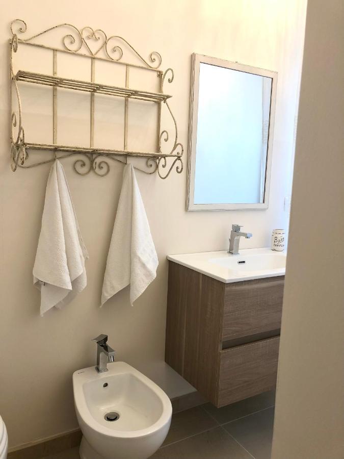 Bed and Breakfast A Casa Di Tati Civitanova Marche Exterior foto